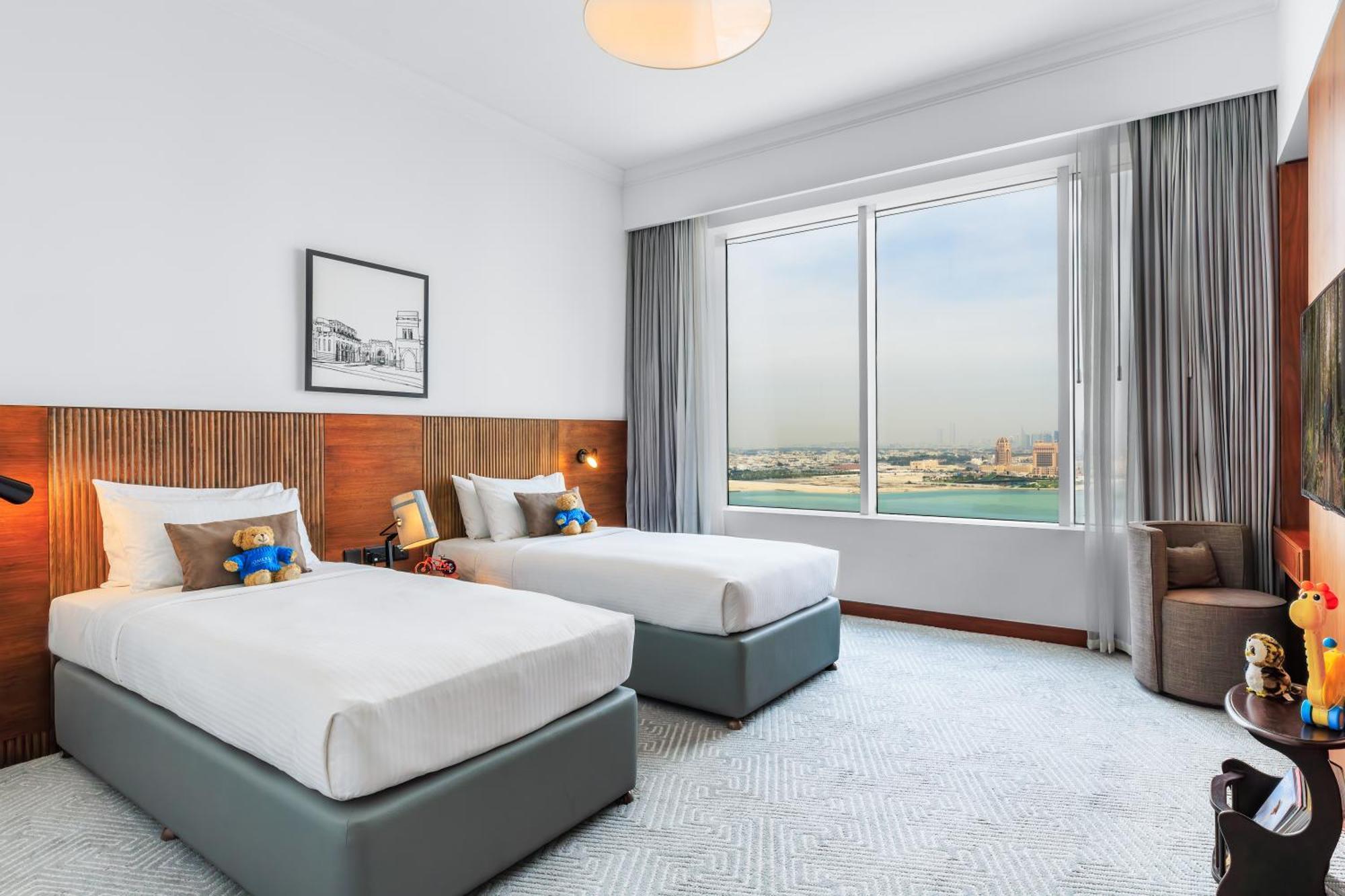 Somerset West Bay Doha Exterior photo Deluxe room